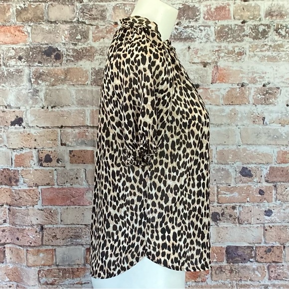 Loft Petites Animal Print Short Puffed Sleeve Popover Blouse Sz XXS - Picture 3 of 8